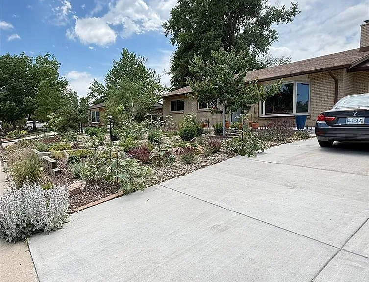 75 S Cody Ct — Photo 3