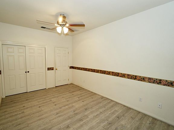 4th image of 2244 E Serena Ave