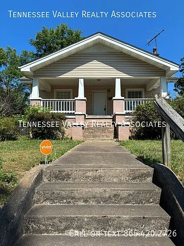 2649 Parkview Ave Photo 1
