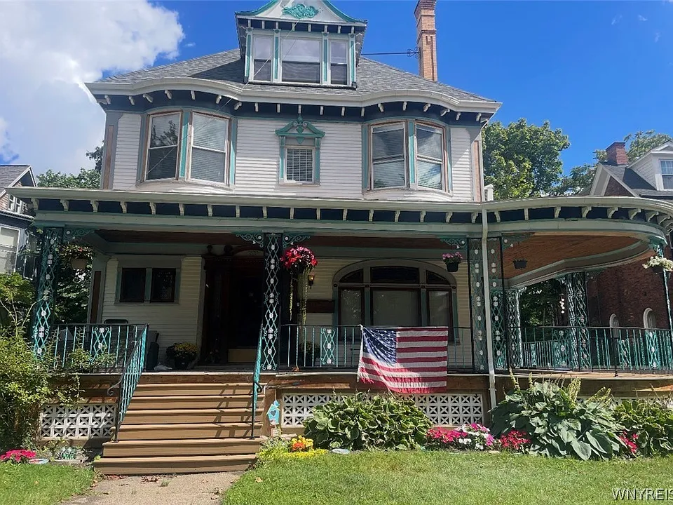 109 Linwood Ave