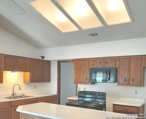 4202 W Shadow Oak Woods — Photo 6