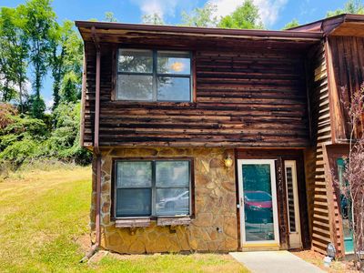 2576 Townhouse St, Christiansburg, VA, 24073