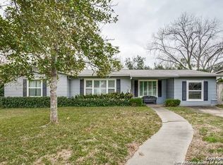 104 Seford Dr, Terrell Hills, TX 78209