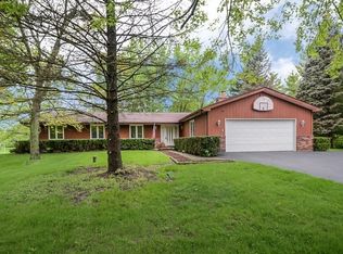 27204 N Williams Park Rd, Wauconda, IL 60084