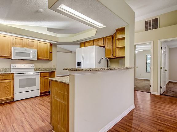 2nd image of 96091 Northshore Dr