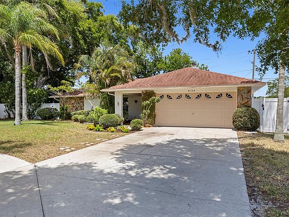 3rd image of 3153 Carlos Dr
