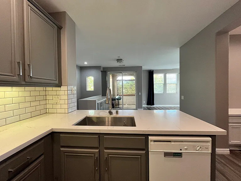 13531 Mashona Ave — Photo 7