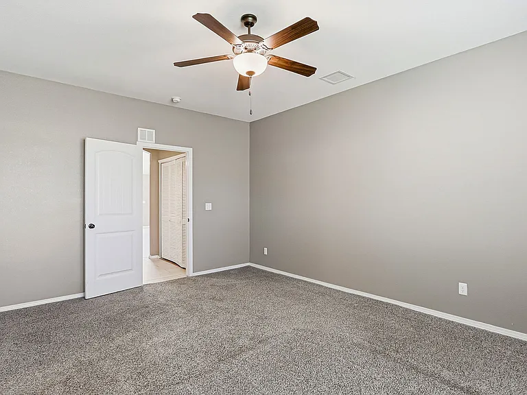 14609 Carlo Alvarado Dr — Photo 25
