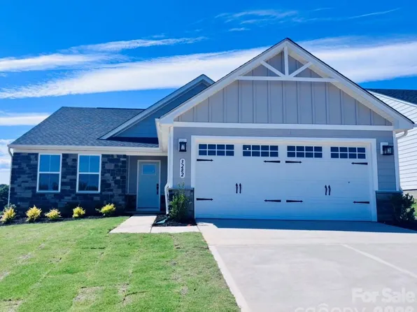 3282 Eller Drive Ext, Hickory, NC 28602