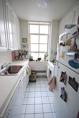 Rented by Bold New York | media 37