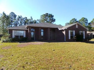 2400 Crescent Rd, Navarre, FL 32566