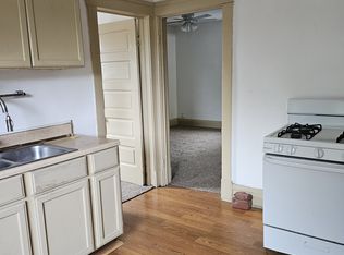 15448 Calcutta Ave #2UR, Cleveland, OH 44110