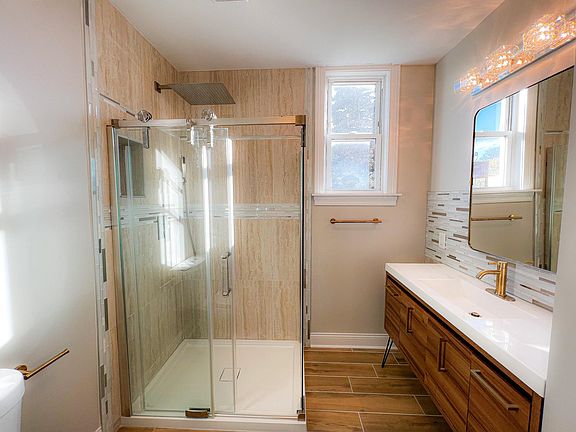5th image of 3463 N Kedzie Ave #2