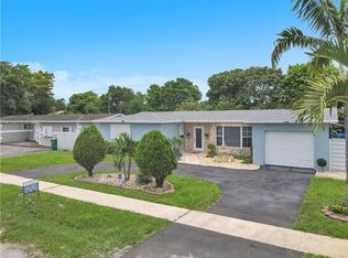 5250 NW 14th Pl, Fort Lauderdale, FL 33313