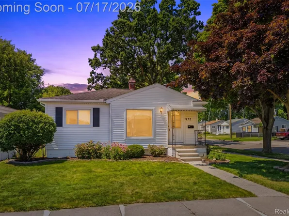 972 Arlene Ave, Pontiac, MI 48340