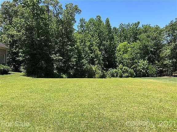 2nd image of 1233 Hadley Park Ln