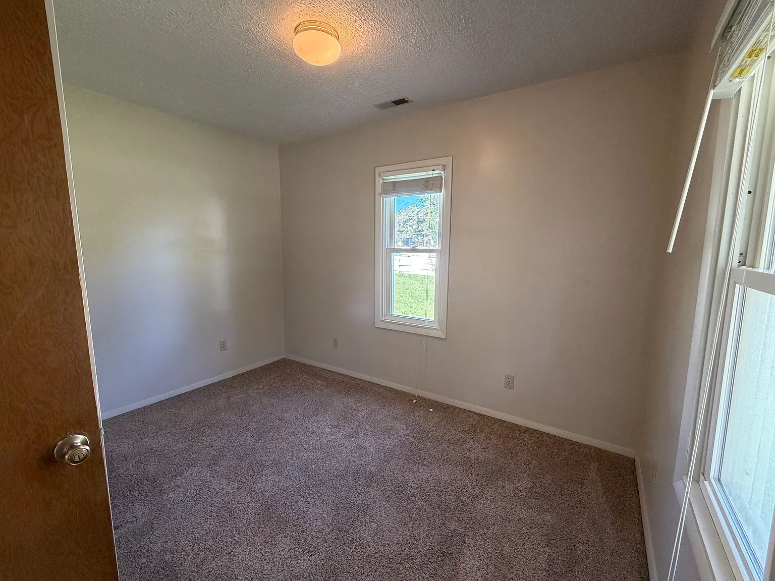 2 bed, 713 sqft, $750 — Photo 4