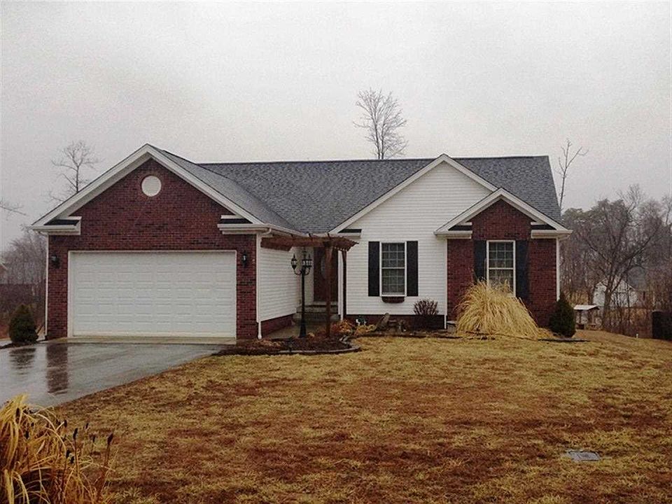2nd image of 161 Sumitt Dr