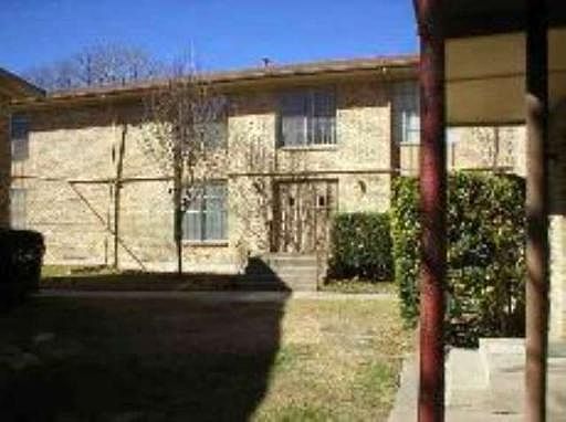 2nd image of 6611 SOUTHPOINT DR #128