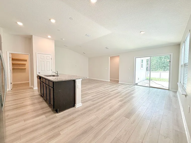1705 Carter Landing Blvd — Photo 7