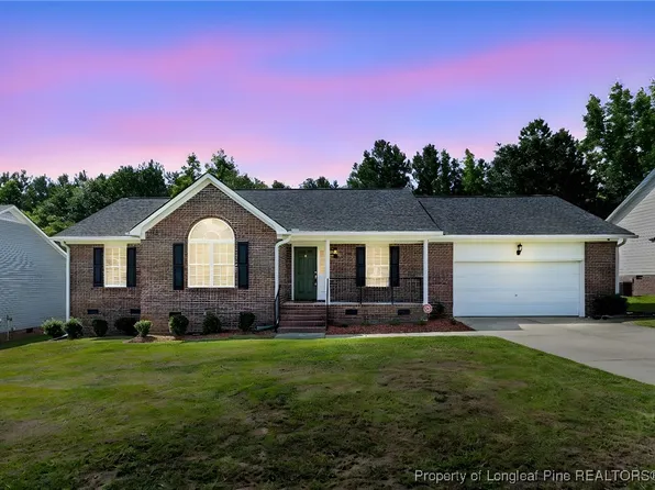 8424 English Saddle Dr, Fayetteville, NC 28314
