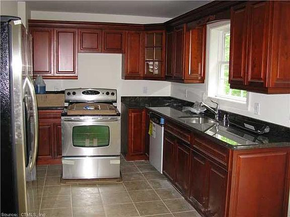 5th image of 210 Stonefield Dr Unit 56