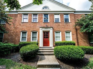 2407 Arlington Blvd APT 202, Arlington, VA 22201