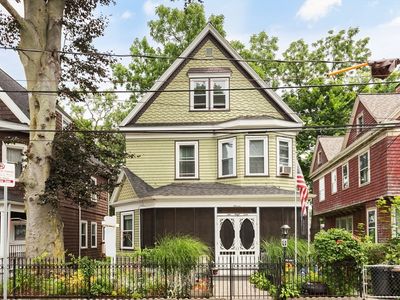 11 Bruce St, Dorchester, MA, 02124