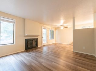 7199 Montauk Cir, Lake Oswego, OR 97035