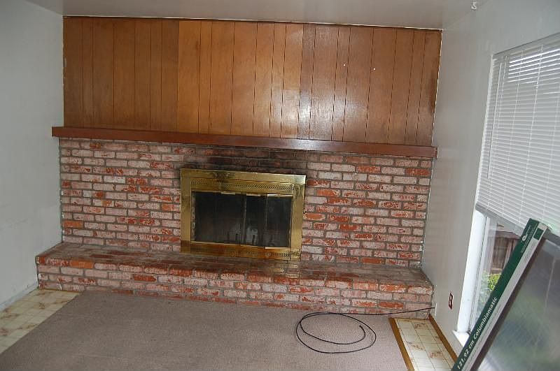 2nd image of 2915 Barkley Dr