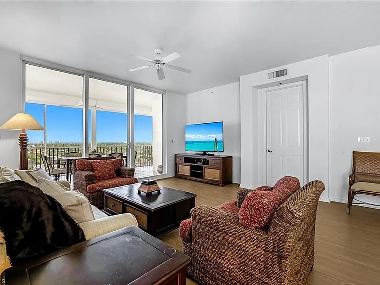 410 Flagship Dr #1101 — Photo 3