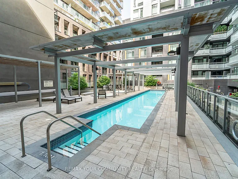 525 Adelaide St W #1518 — Photo 22