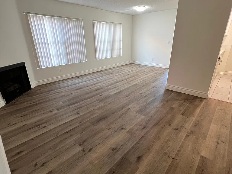 10911 Rochester Ave #201 — Photo 8