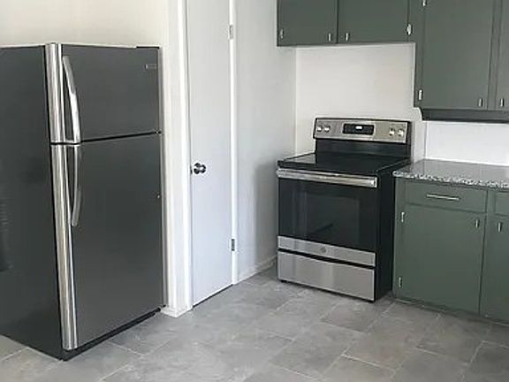 4th image of 707 N En 12th St