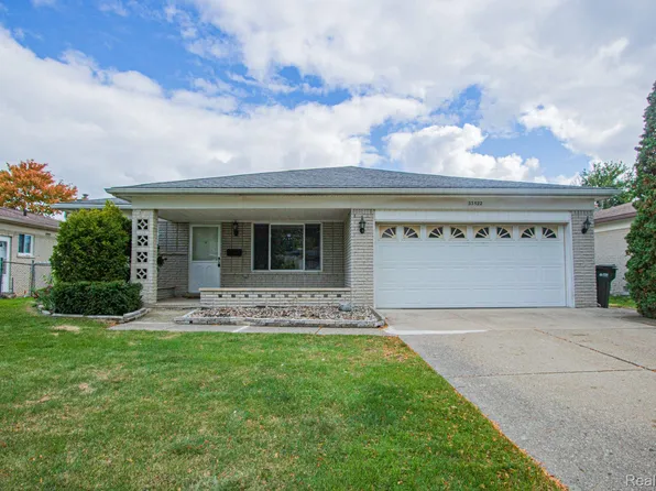33522 Clifton Dr, Sterling Heights, MI 48310