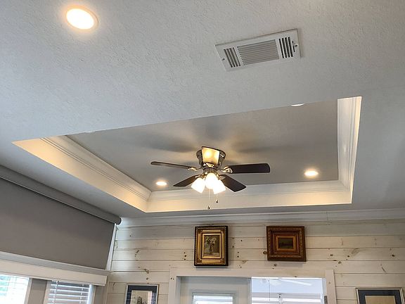 5th image of 12088 Lakeshore Way