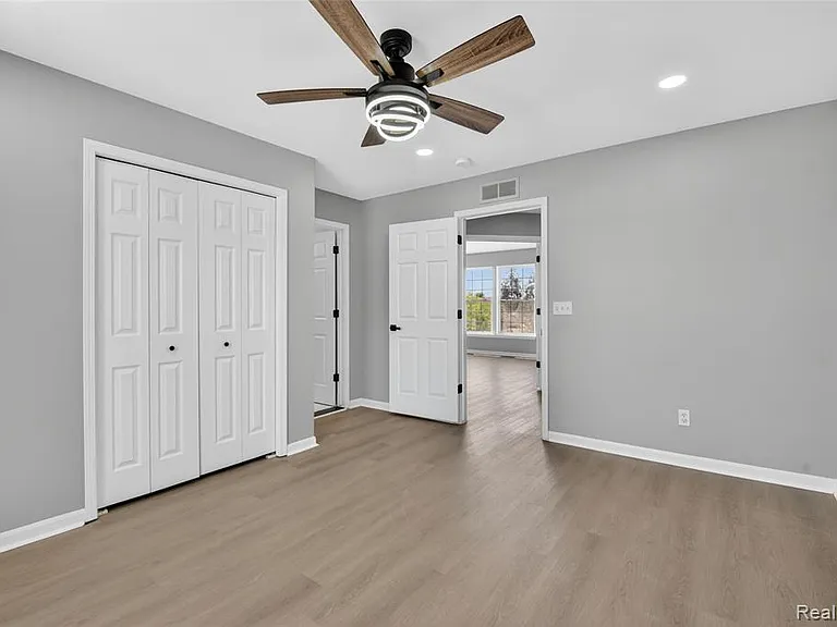 8862 Prairie St — Photo 55