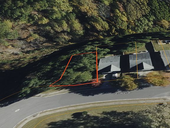 5th image of 1900 Lily Valley Dr