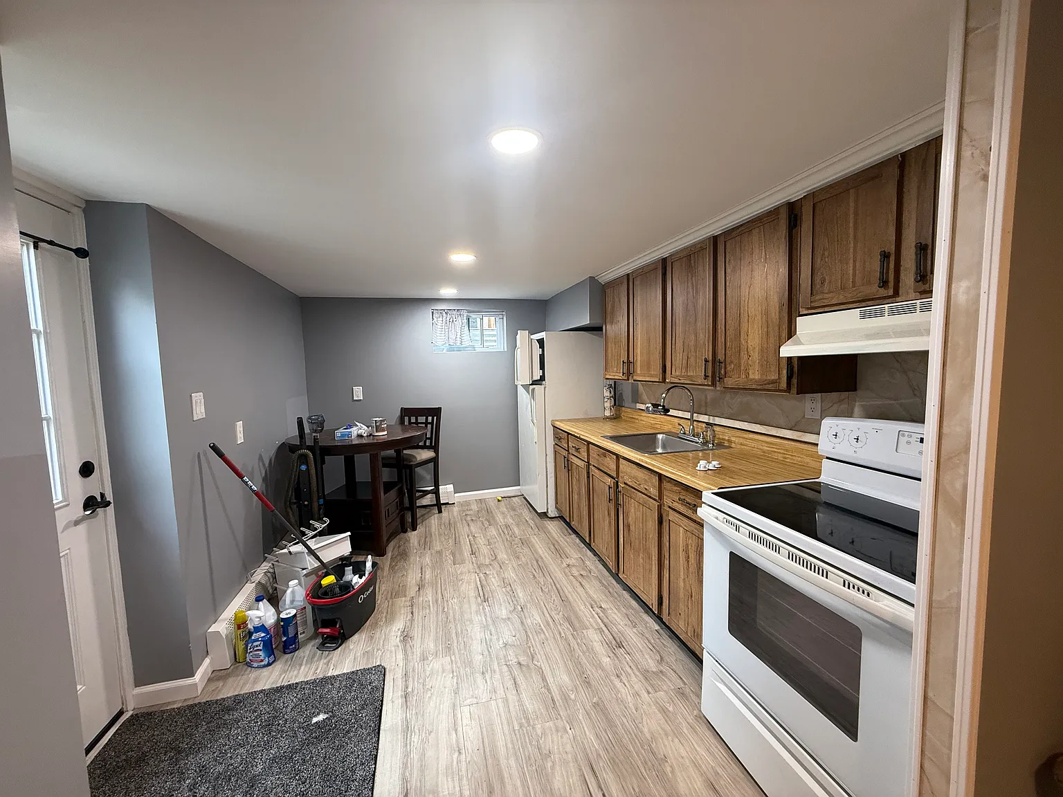 Molle St, West Babylon — Photo 2