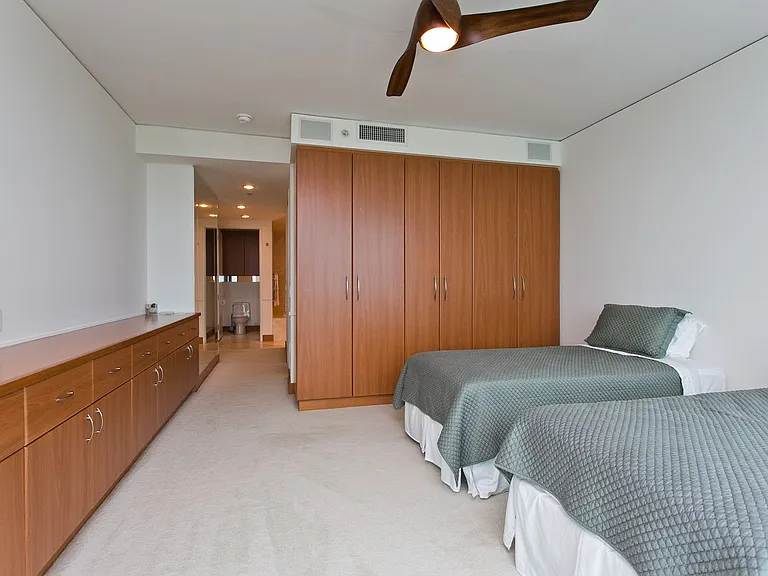 1288 Ala Moana Blvd #20D — Photo 11