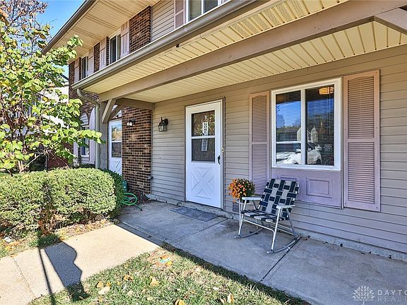 3rd image of 2712 Audubon Dr #B