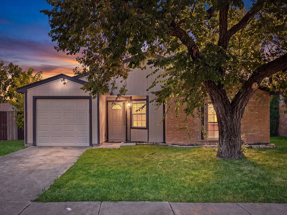 4205 Caldwell Ave