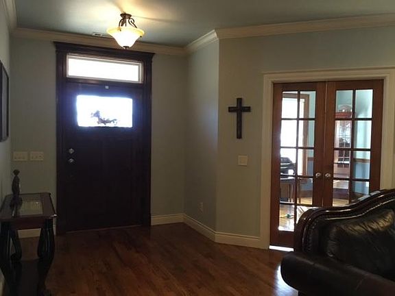5th image of 5809 W Willow St