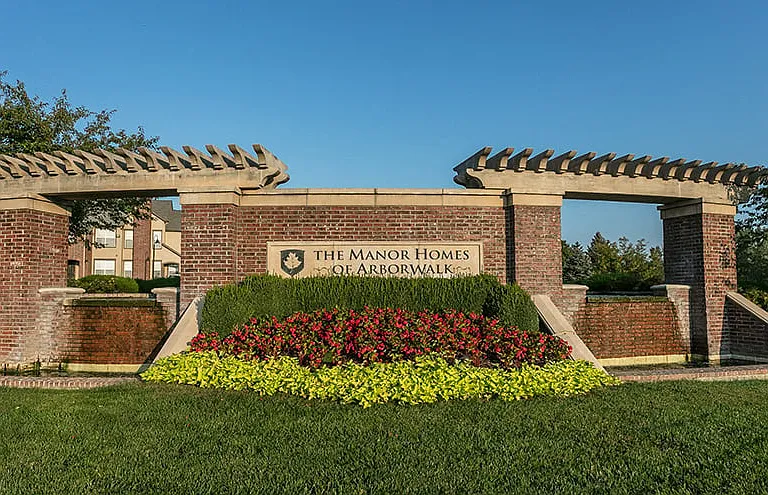 The Manor Homes of Arborwalk Apartments — Photo 34