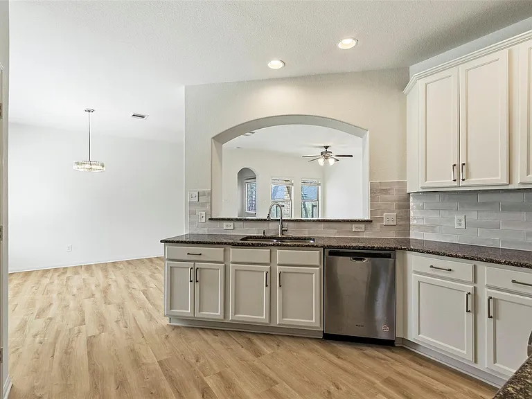 12339 Ridgecrest Dr — Photo 17