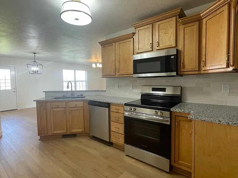 1009 N 24th St #1011 — Photo 5