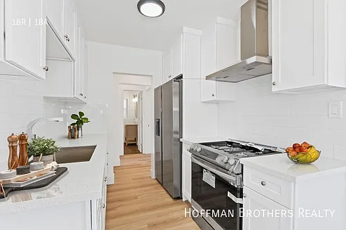 150 S Alvarado St #2 Photo 1