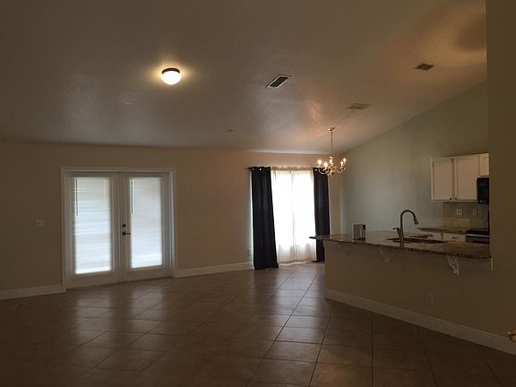 2nd image of 10329 Vista Pines Loop