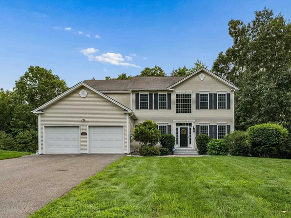 55 Grapevine Road, Bedford, NH 03110