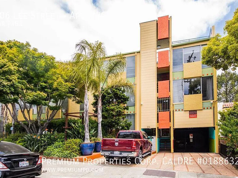 Bel Aire Apartments — Photo 55